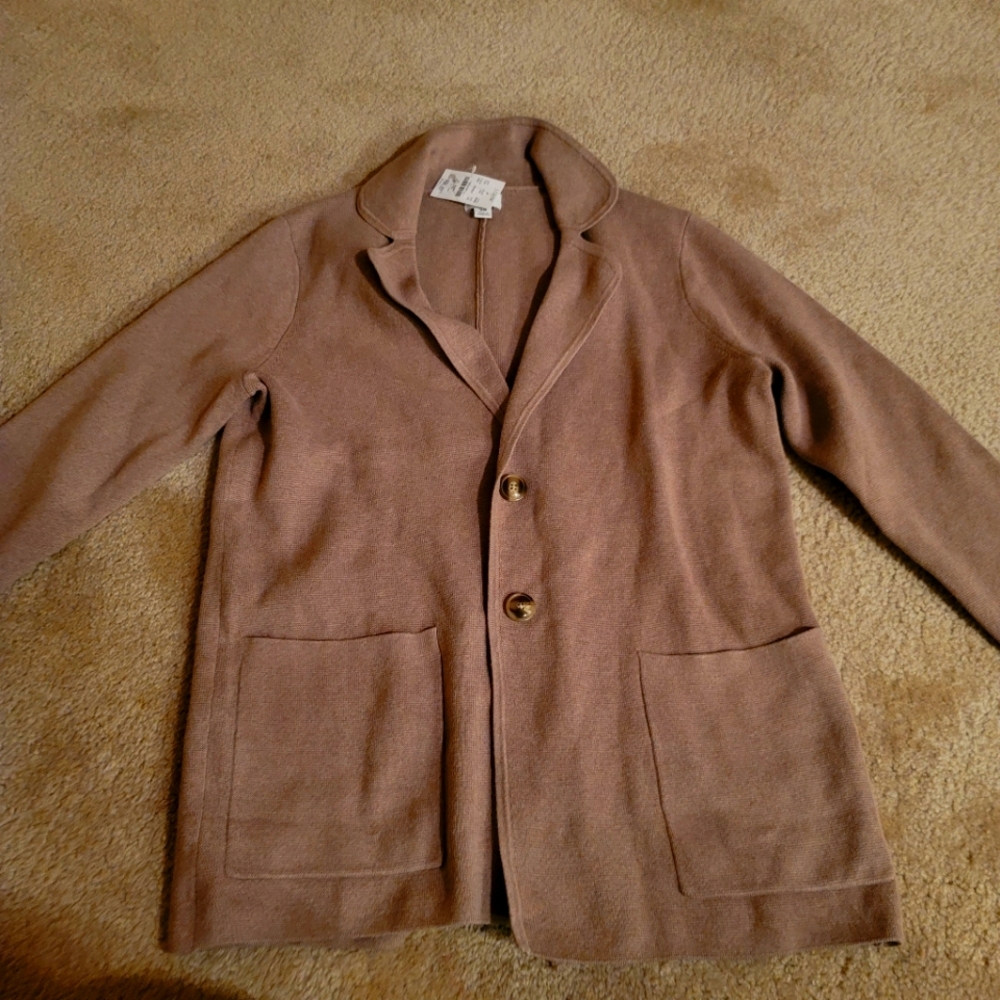Cozy Tan Blazer with Pockets